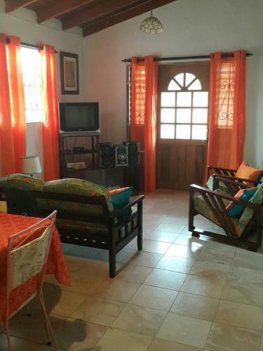 Obiajuiu Holiday Apartment