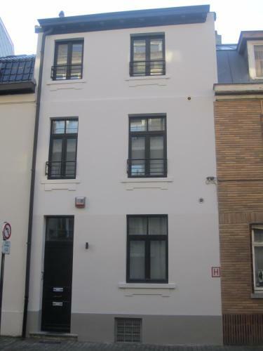B&B A C�t� Du Cinquantenaire