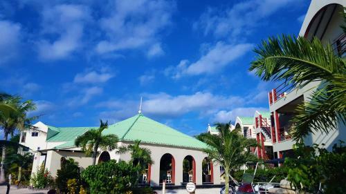 Hotel Tres Cocos Resort