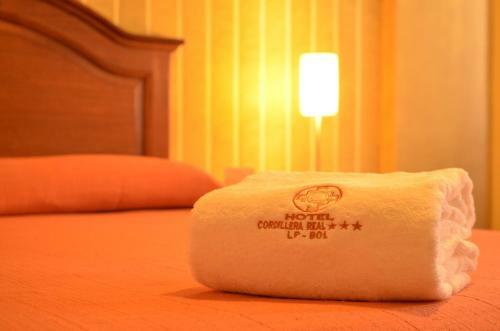 Hotel Cordillera Real