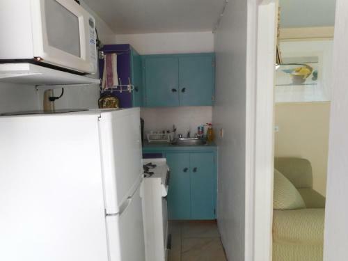 Hostal Blue Horizons Guest House