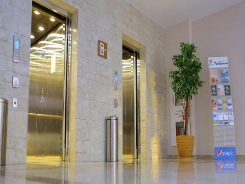 Aqua-minsk Hotel