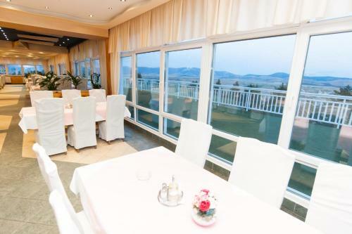 Hotel Adria Ski