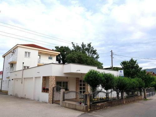 Hostal Pansion Speranza Me?ugorje