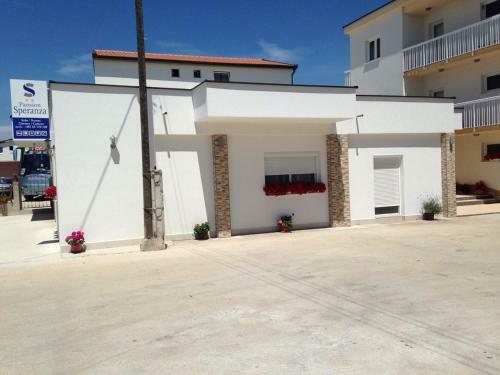 Hostal Pansion Speranza Me?ugorje