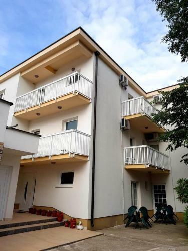 Hostal Pansion Speranza Me?ugorje