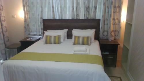 Bed & Breakfast First Avenue Guest House