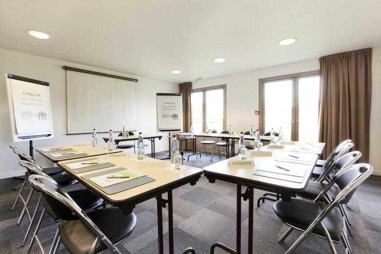 Hotel Campanile Vierzon