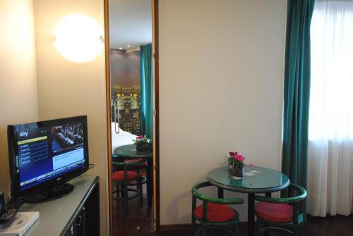 Hotel Business