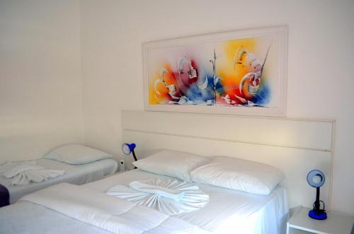 Hostal Pousada Emcanto Residence