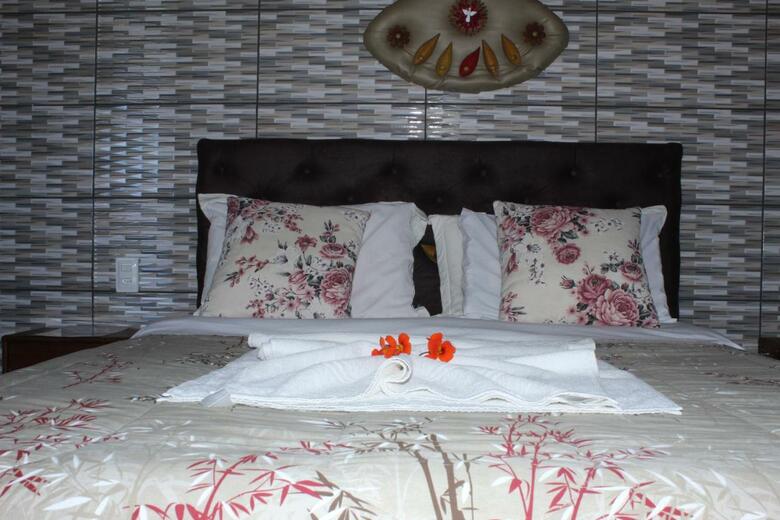 Bed & Breakfast Pousada Aconchego Da Valdirene