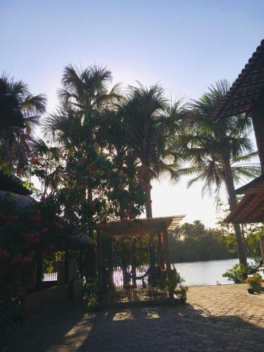 Hostal Chal� Marinas