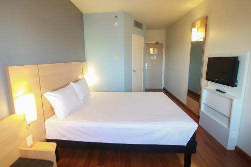 Hotel Ibis Joinville