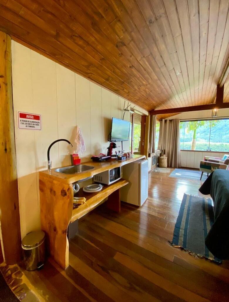 Hostal Pousada Varandas Da Mantiqueira