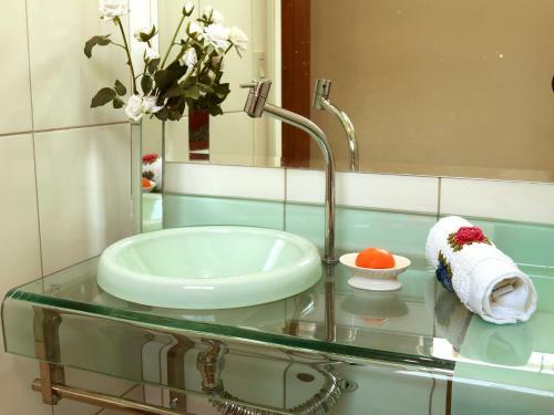 Hotel Caetit�