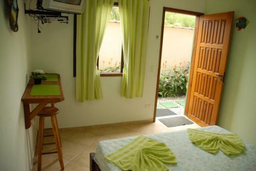 Hostal Residencial Ponte Do Camburi