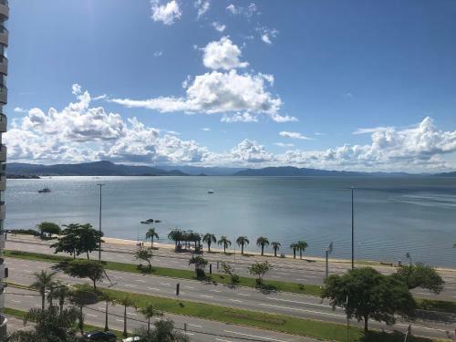 Apartamento Florian�polis Beiramar