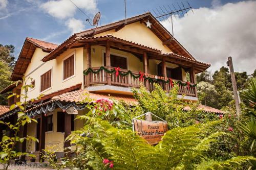Hostal Pousada Unser Haus