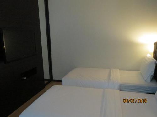Tat Place Hotel