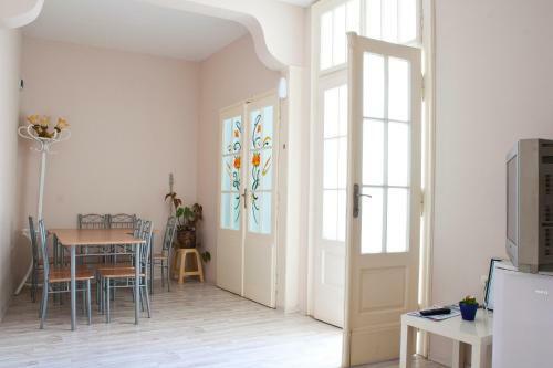 Hostal Ulpia House
