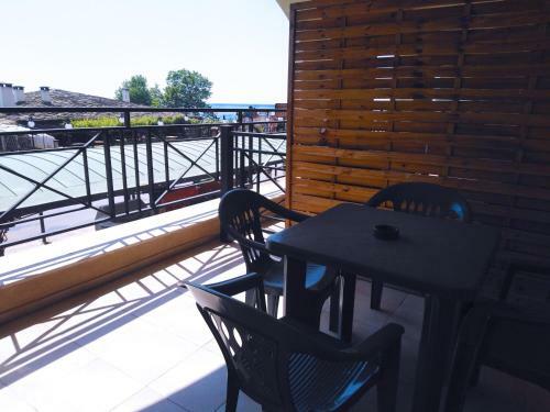 Apartamentos Sea View Rental Front Beach