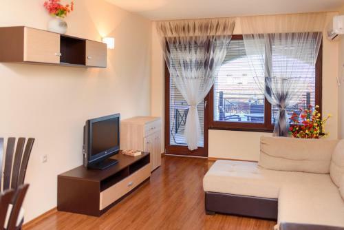 Apartamentos Sea View Rental Front Beach