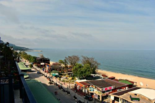 Apartamentos Sea View Rental Front Beach
