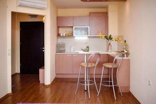 Apartamentos Sea View Rental Front Beach