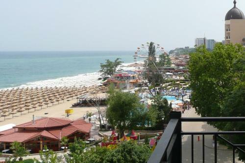 Apartamentos Sea View Rental Front Beach