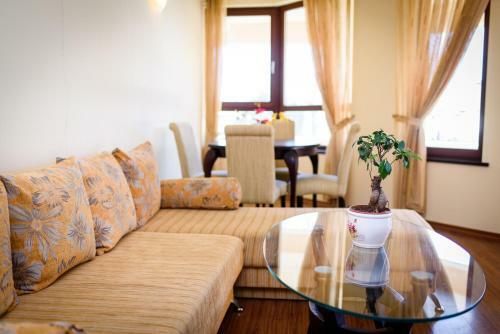 Apartamentos Sea View Rental Front Beach