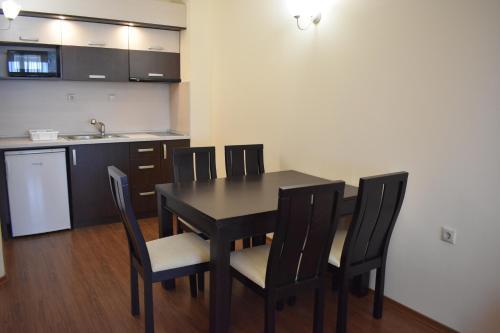 Apartamentos Sea View Rental Front Beach