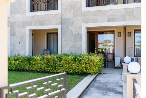 Apartamentos Sea View Rental Front Beach