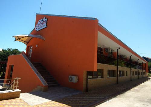 Hotel Neva