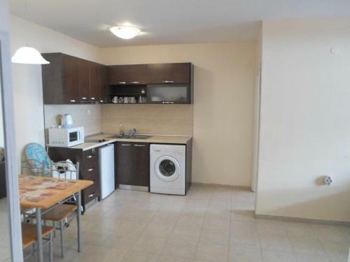 Amaltea Apartments