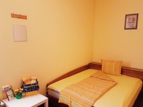 Hostal Like Home Guest Rooms