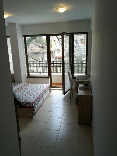 Hostal Like Home Guest Rooms