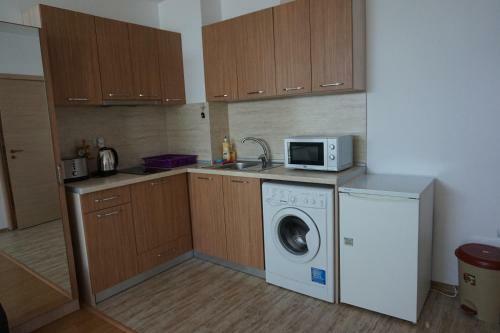 Apartments In Black Sea Star Complex