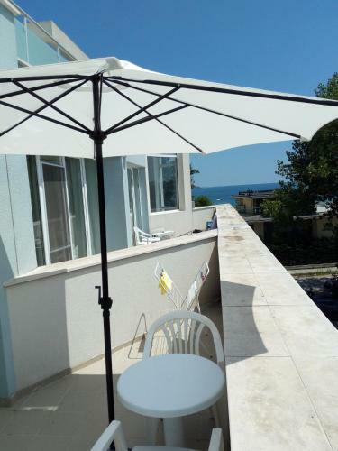 Apartments In Black Sea Star Complex