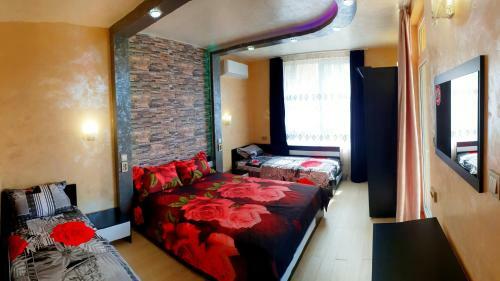 Pollo Resort Mikosta Apartments