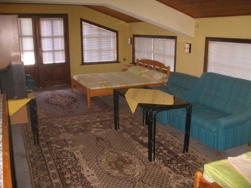 Hotel Barba Yani