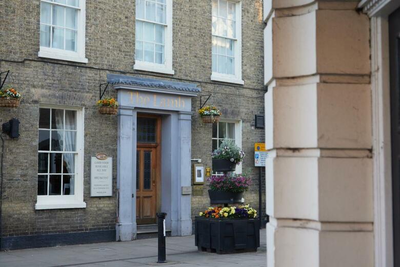 Lamb Hotel