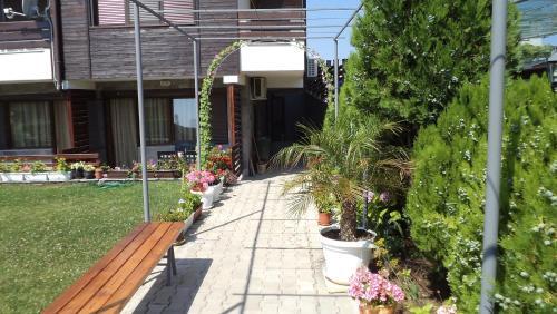 Apartments In Sunny Hill 3 Complex