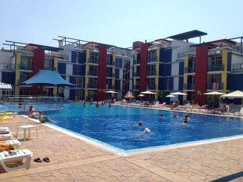 Apartamento Elit 4 Flats