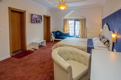 Green Palace Hotel