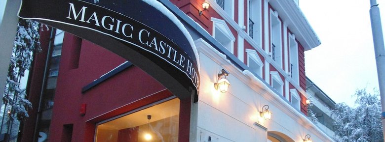 Magic Castle Hotel