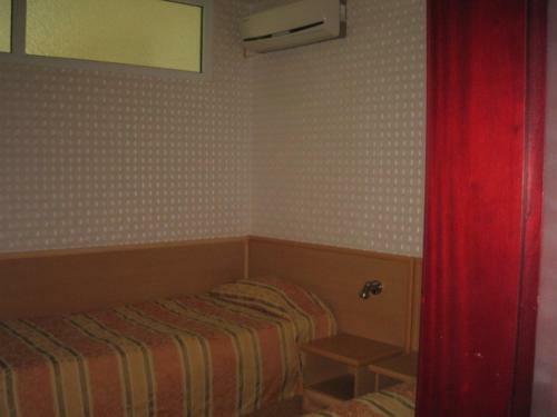 Miramar Front Beach Self Catering Apartments