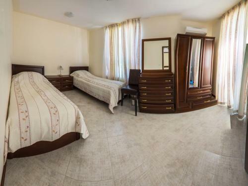 Gold Corp Apartments