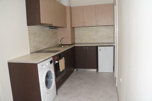 Gold Corp Apartments
