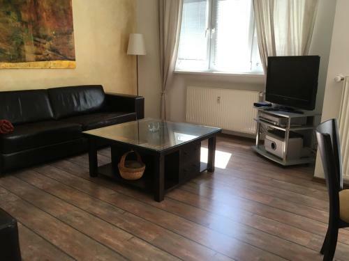 Romantic City Centre Apartment