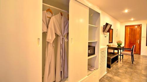 Hotel La Residence Blanc D'angkor